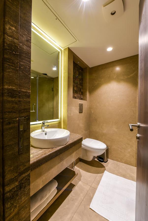 Hotel Orient Regency Mumbai Exterior photo